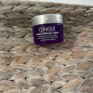 Clinique Smart Clinical Repair Wrinkle Correcting Cream - Purple 1oz